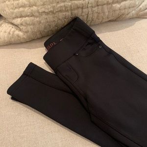 Liverpool Sienna legging 4/27